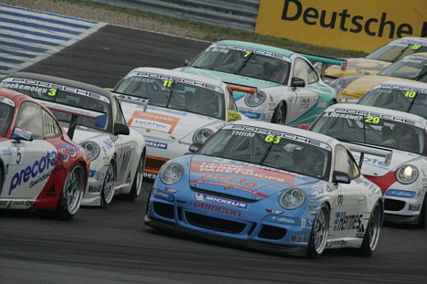 Den første chikane på Oschersleben er berygtet. Det fandt Nicki Thiim også ud af.